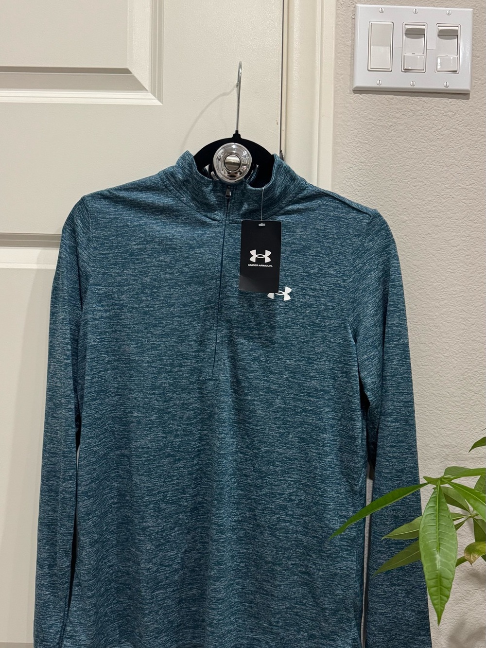 Under Armour Women's Teal Heather Long-Sleeve 1/4 Zip